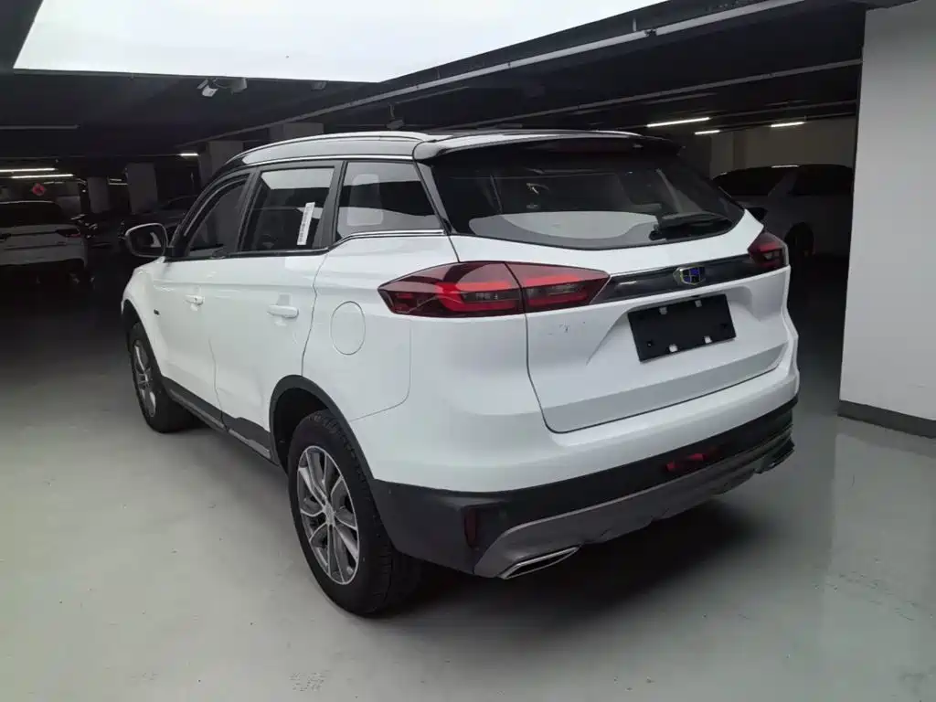 Geely Boyue — миниатюра 5
