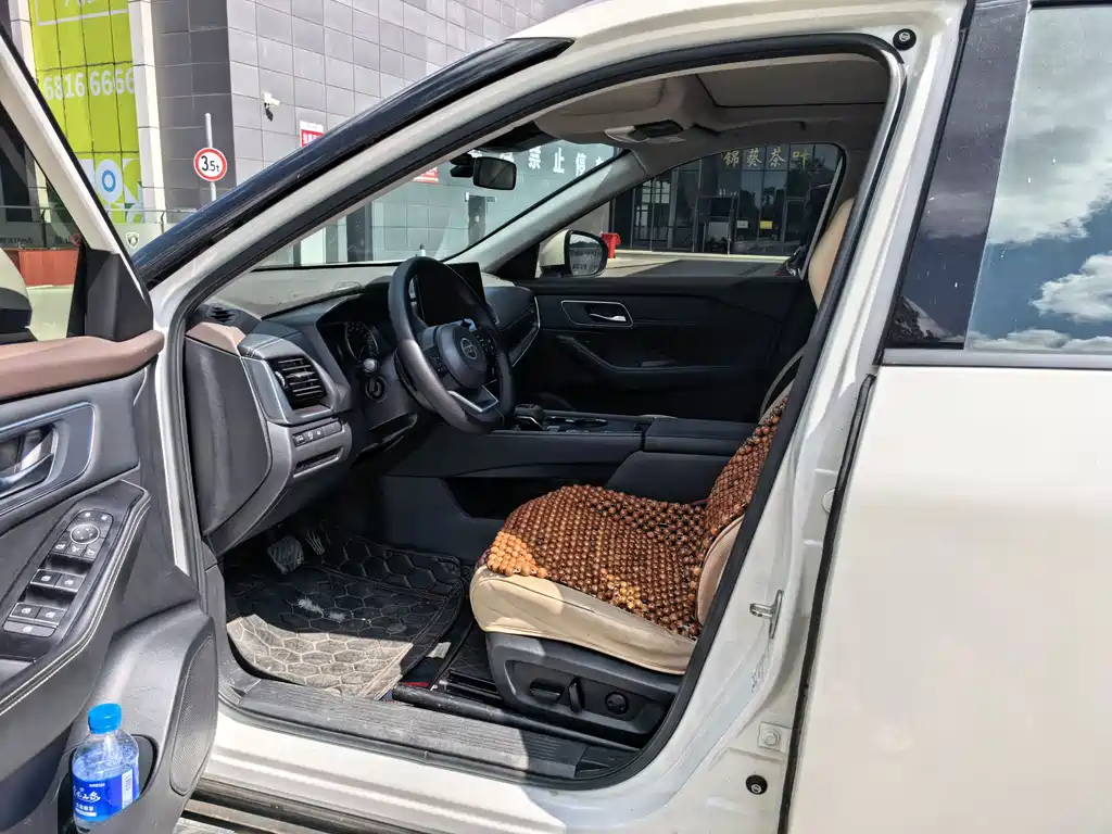 Nissan X-Trail — миниатюра 24