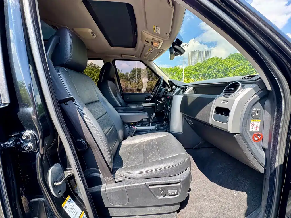 Land Rover Discovery — миниатюра 17