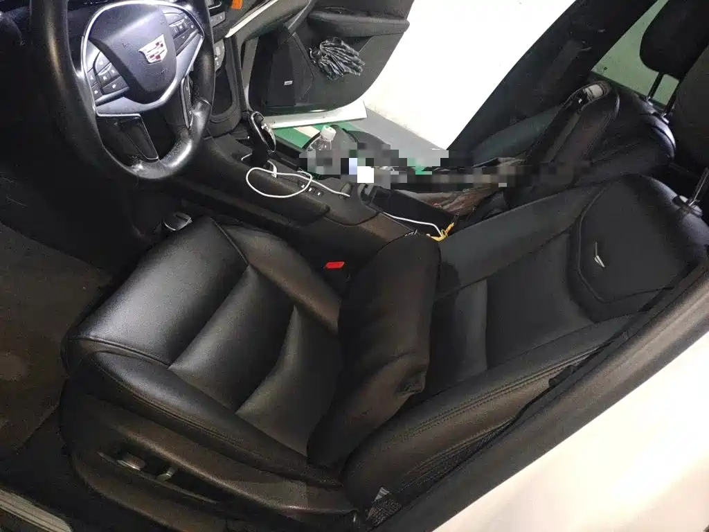 Cadillac XT5 — миниатюра 11