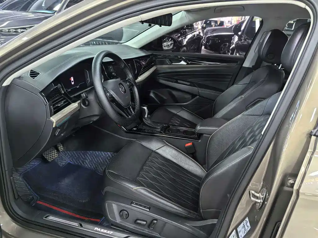 Volkswagen Passat — миниатюра 7
