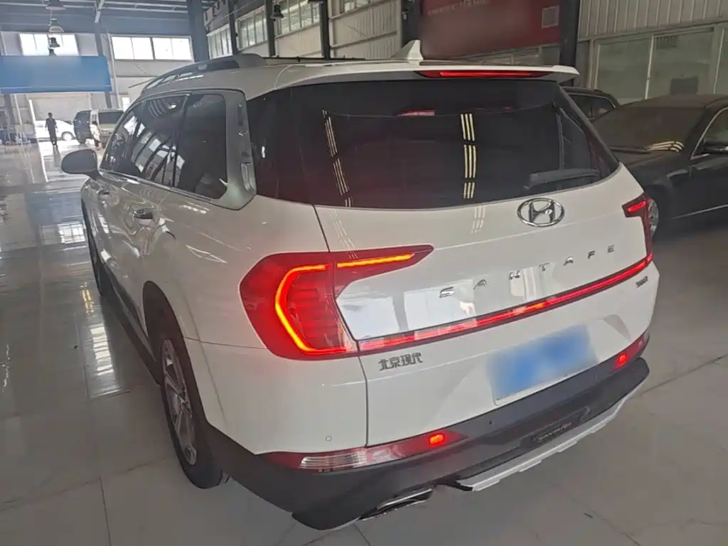 Hyundai Santa Fe — миниатюра 5