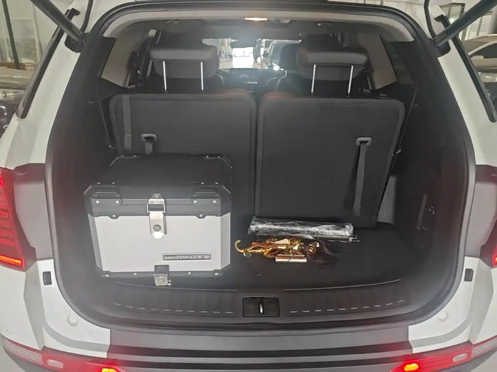 Hyundai Santa Fe — миниатюра 19