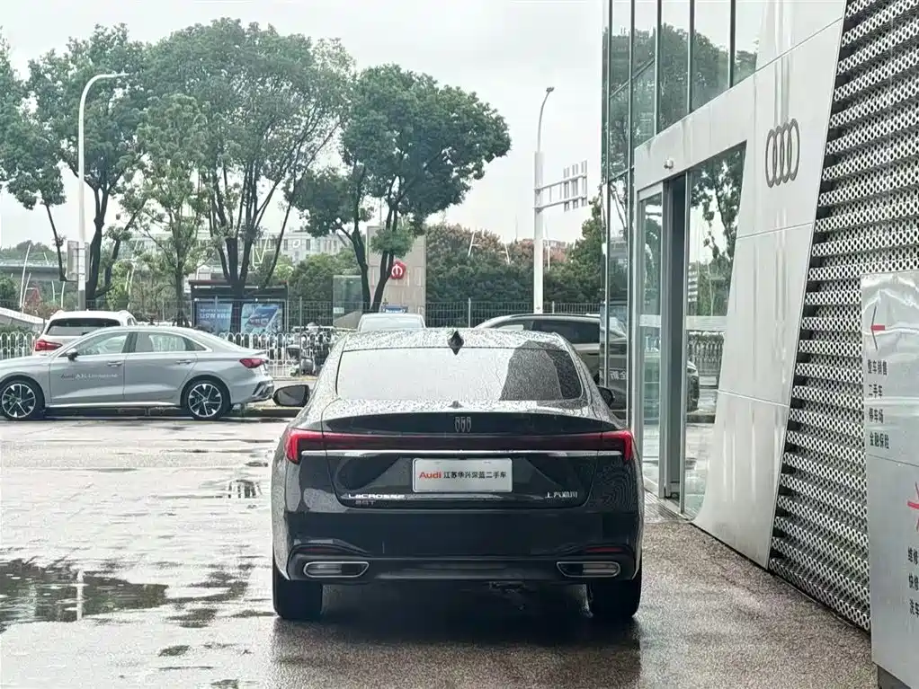 Buick LaCrosse — миниатюра 4