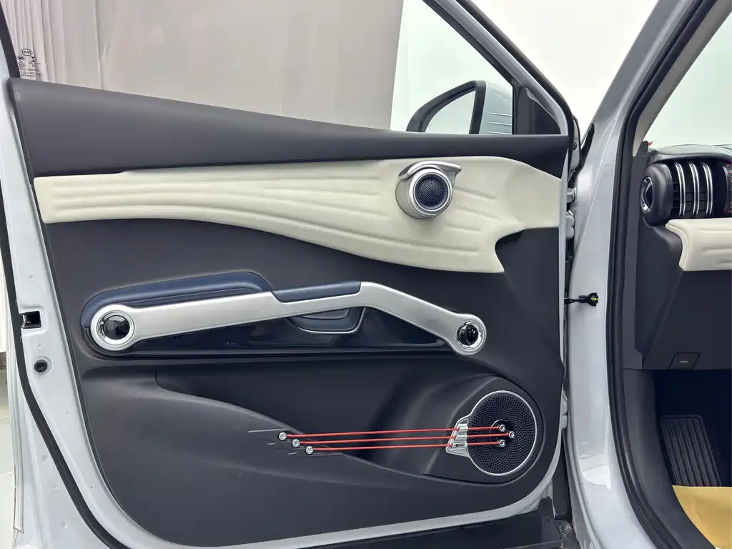 BYD Yuan Plus — миниатюра 16