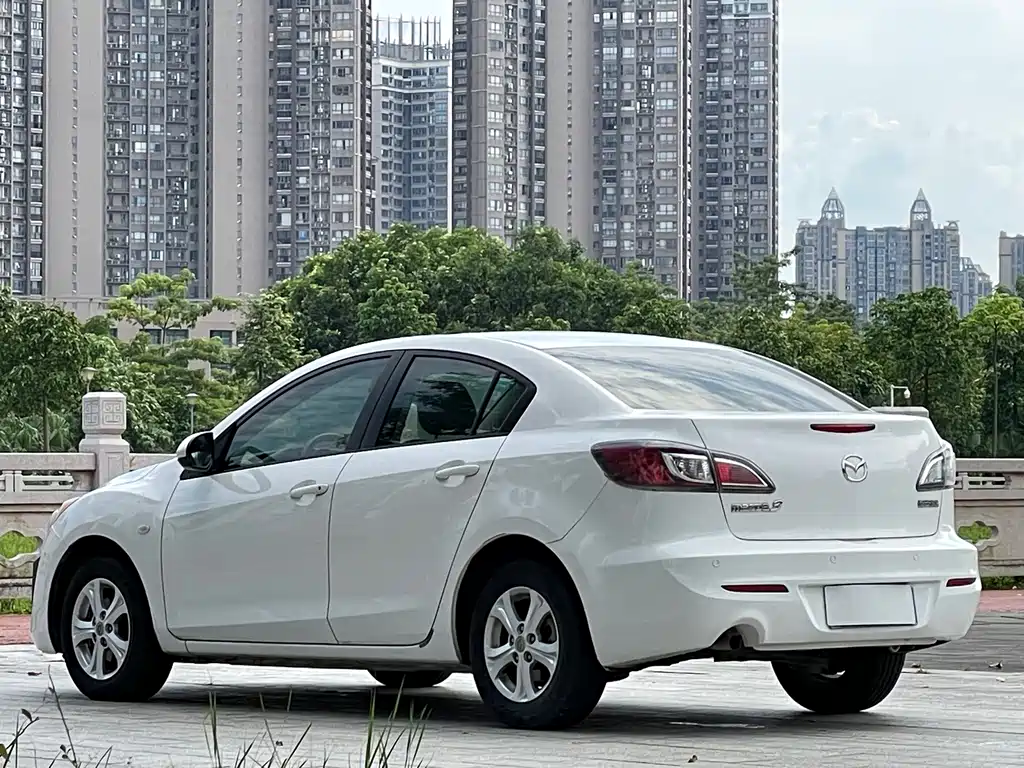 Mazda 3 Xingcheng Sedan 1.6L Auto Comfort Type, фото 4