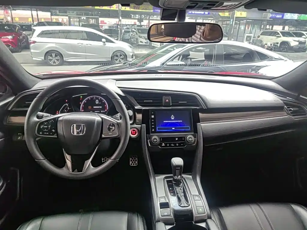 Honda Civic — миниатюра 10