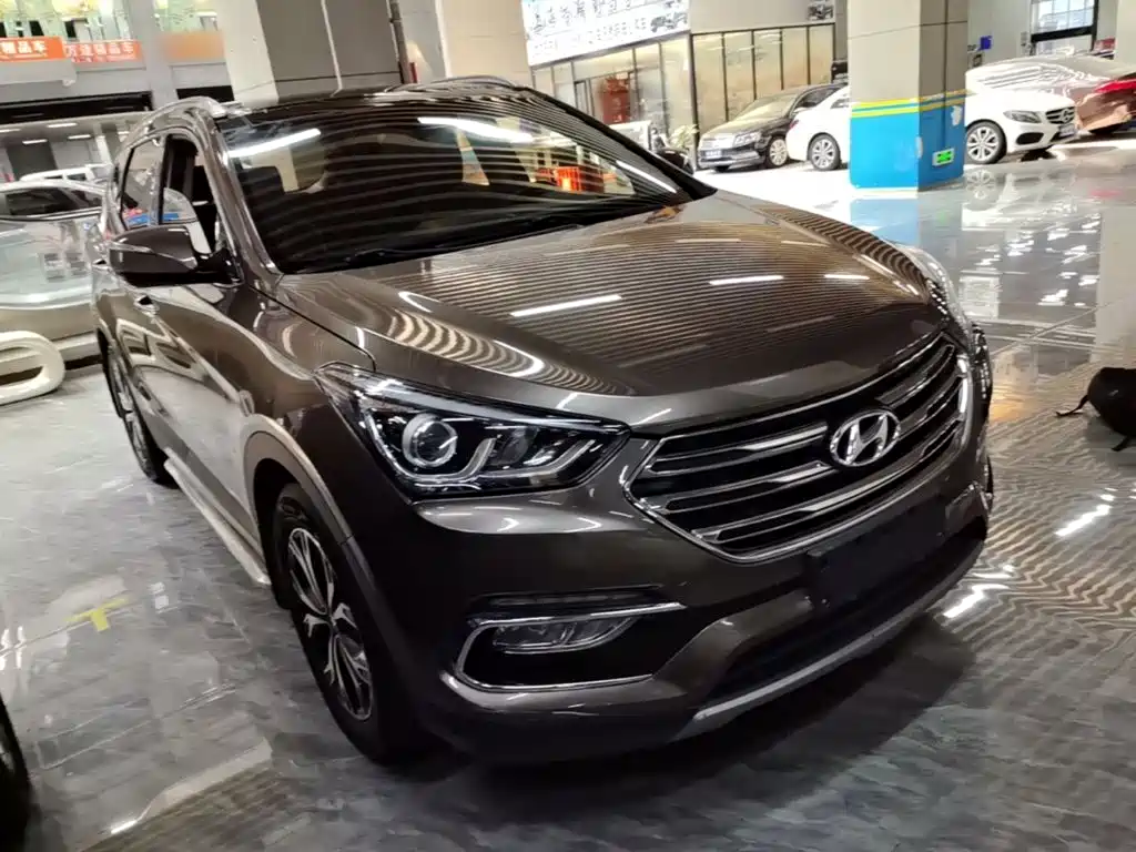 Hyundai Santa Fe — миниатюра 4