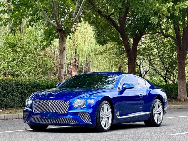 BENTLEY CONTINENTAL 2020