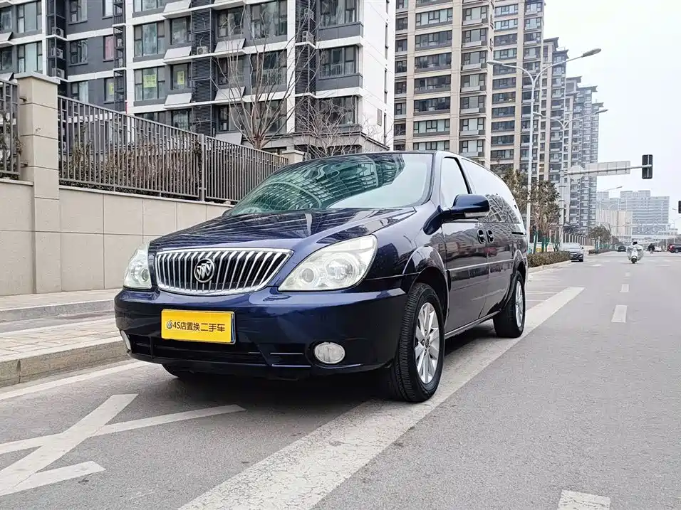 Buick GL8 2015