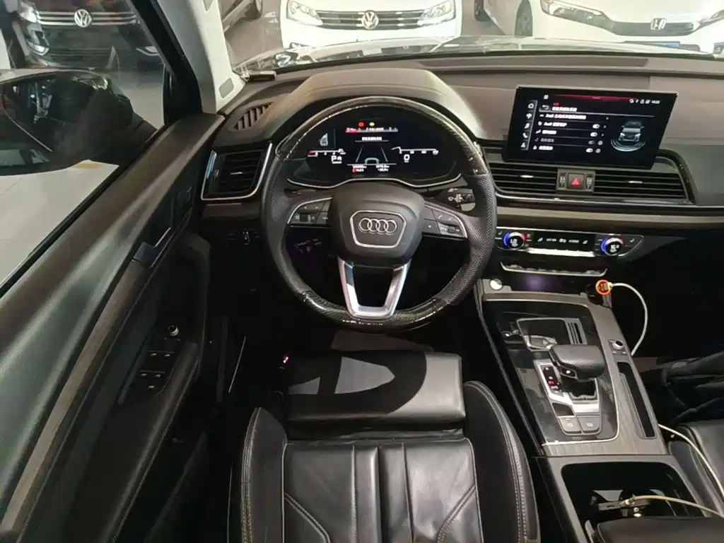 Audi Q5L — миниатюра 11