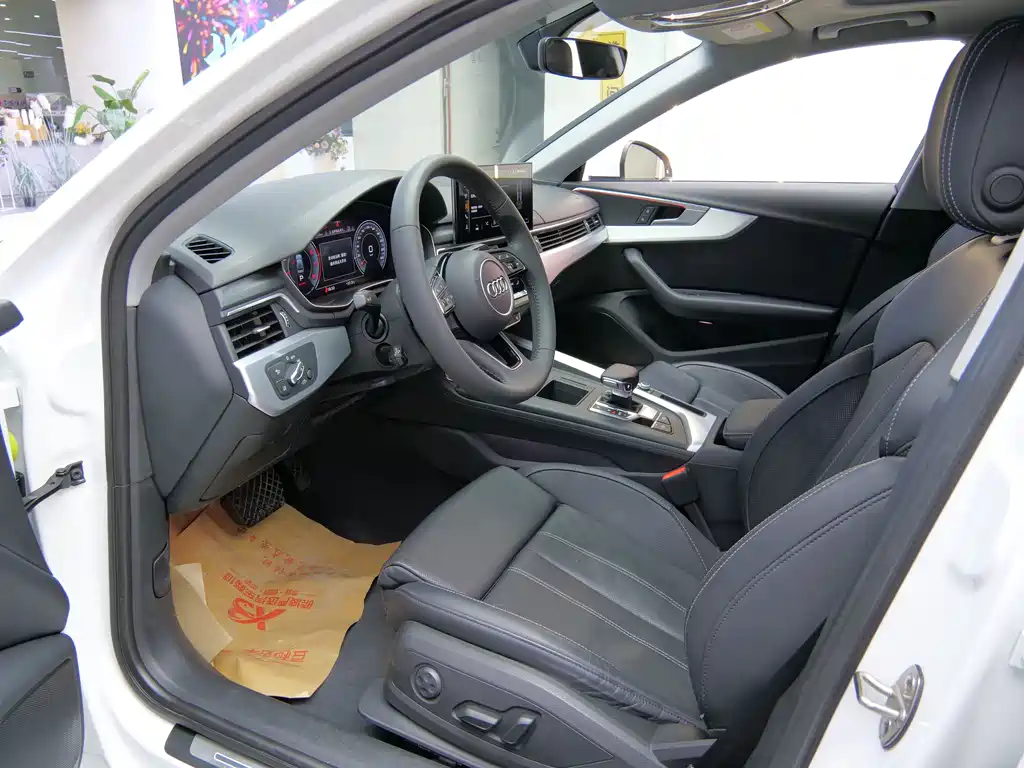 Audi A4L — миниатюра 4