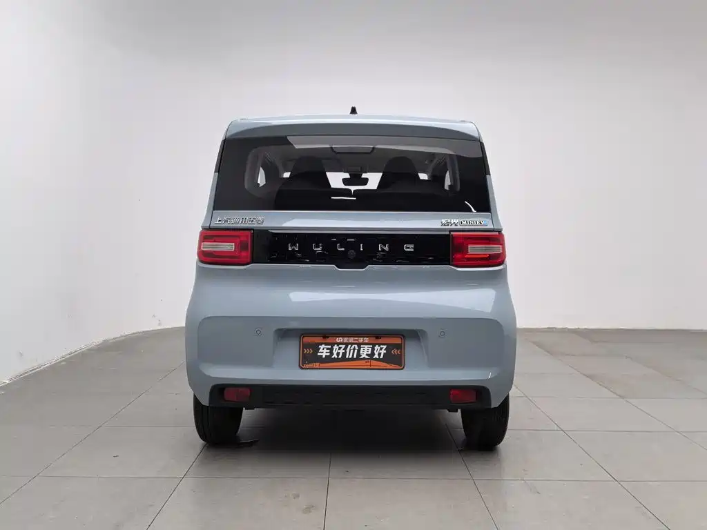 Wuling MINIEV — миниатюра 4