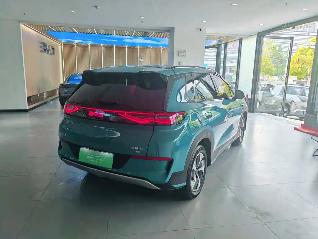 BYD 05 EV 2025 520KM