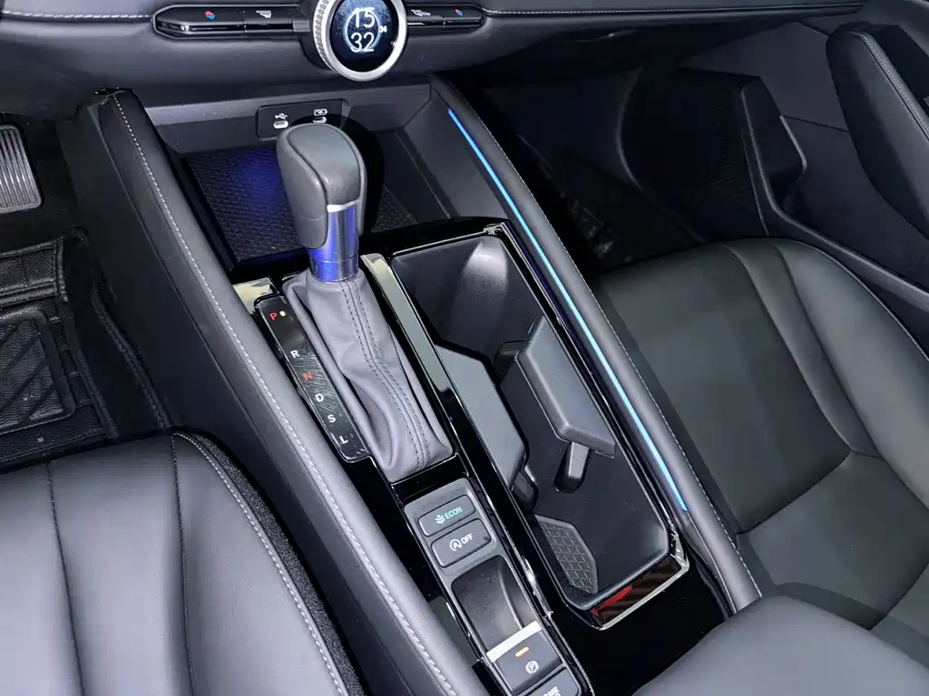 Honda Accord — миниатюра 11
