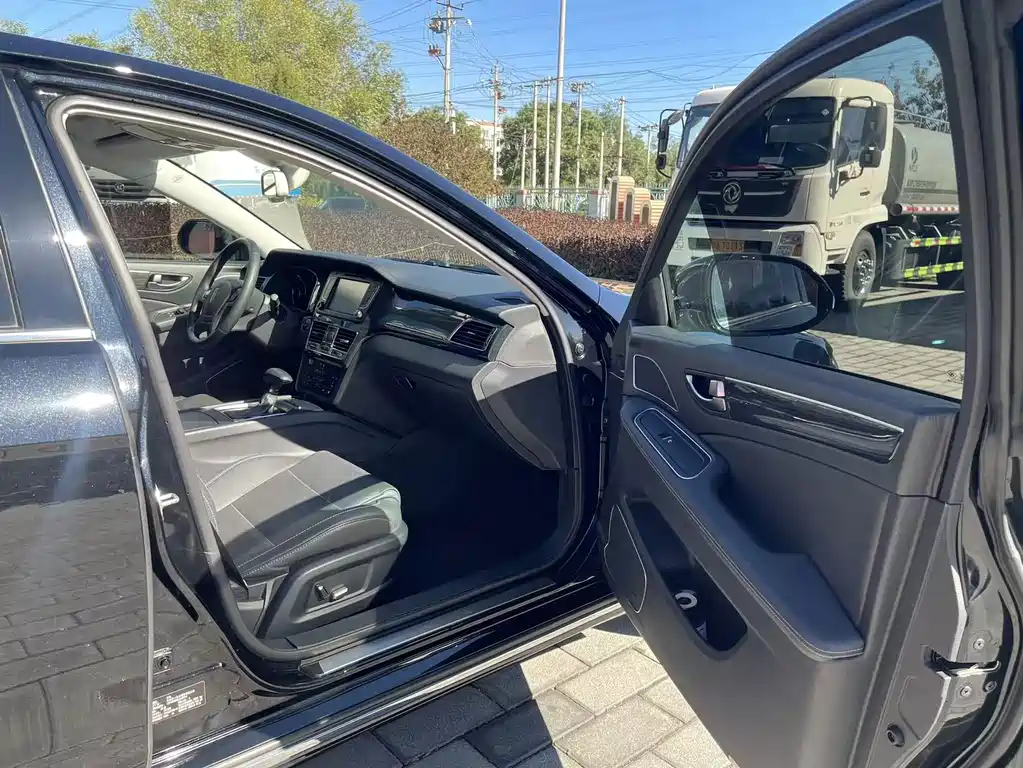 Hongqi Hongqi H7 — миниатюра 15
