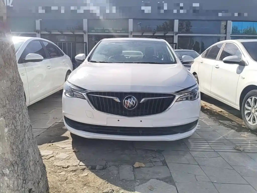 Buick Excelle — миниатюра 3