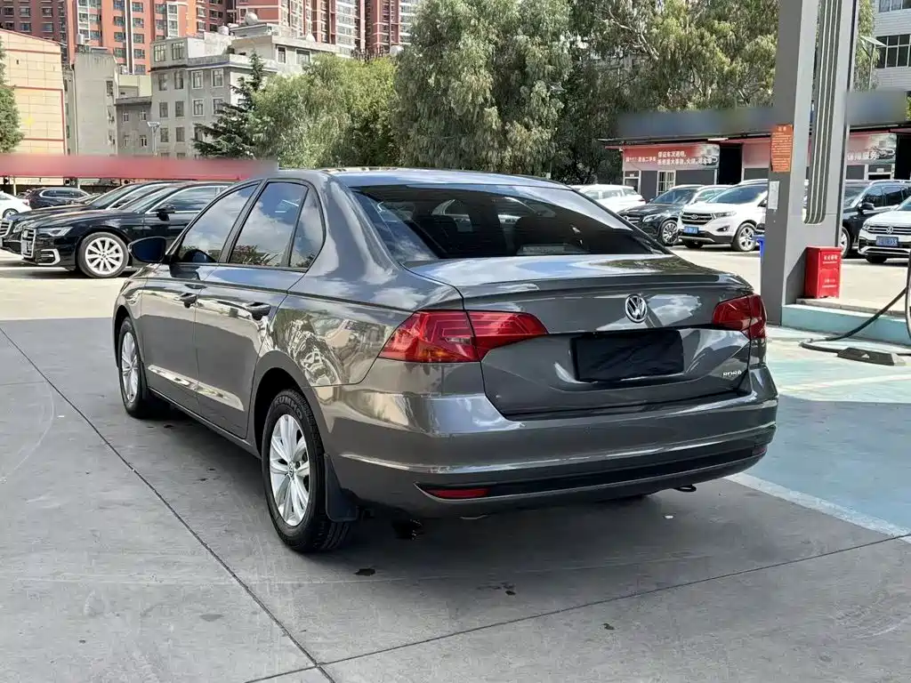 Volkswagen Bora — миниатюра 5