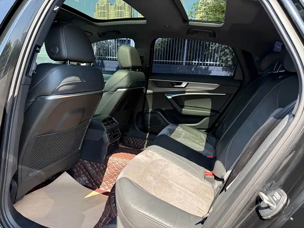 Audi A6L — миниатюра 6