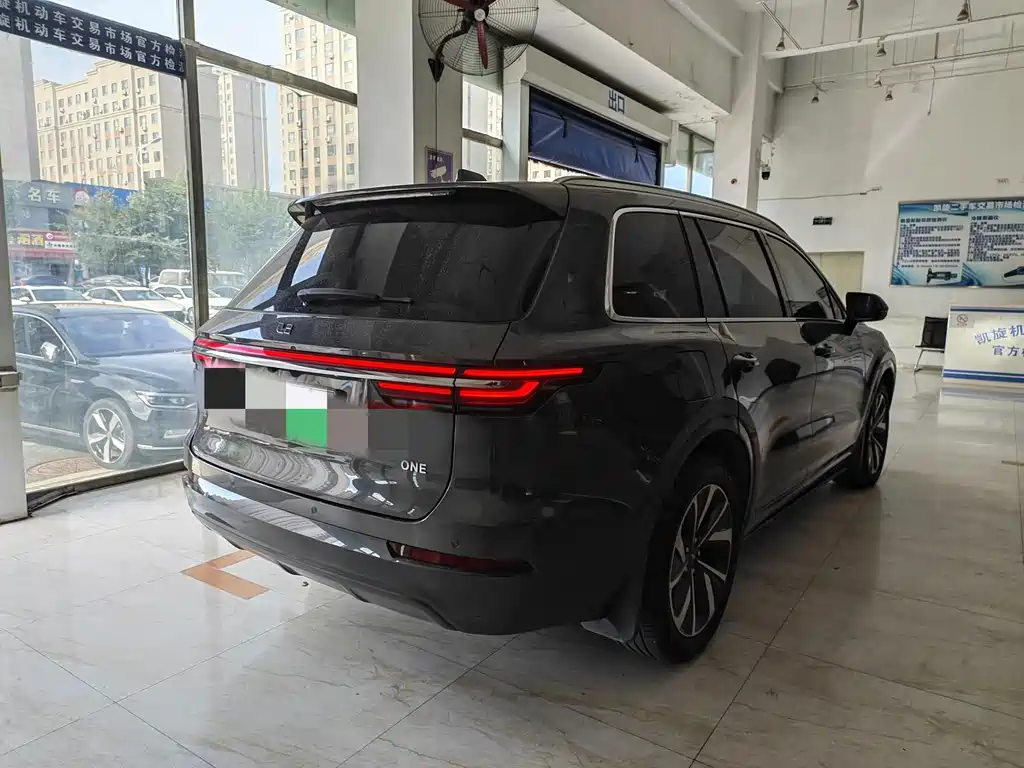 Li Auto Li ONE — миниатюра 5
