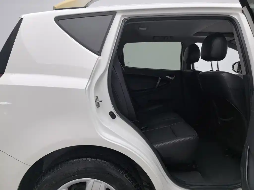 Geely GX7 — миниатюра 15