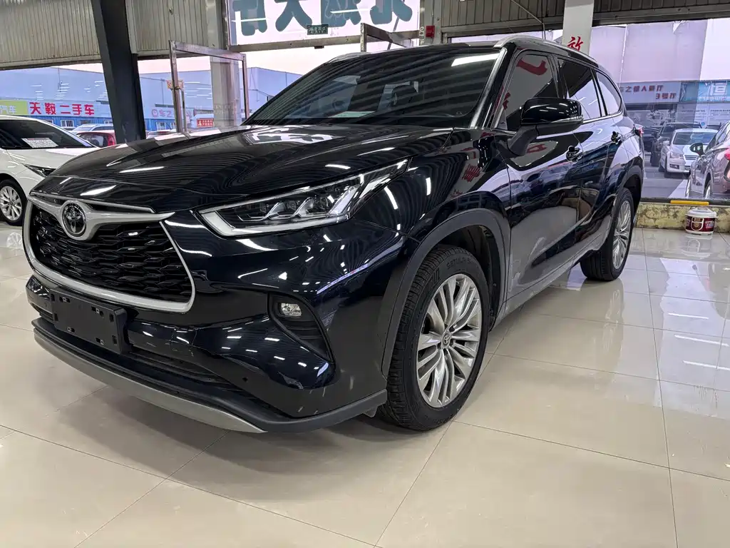 Toyota Highlander — миниатюра 14