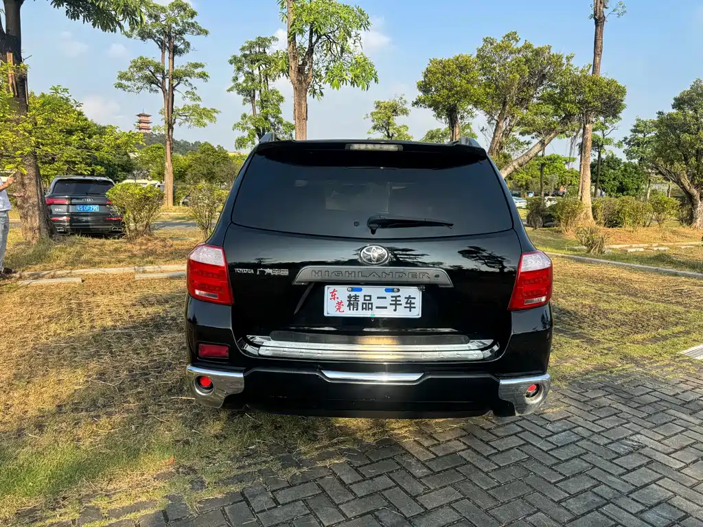 Toyota Highlander — миниатюра 6