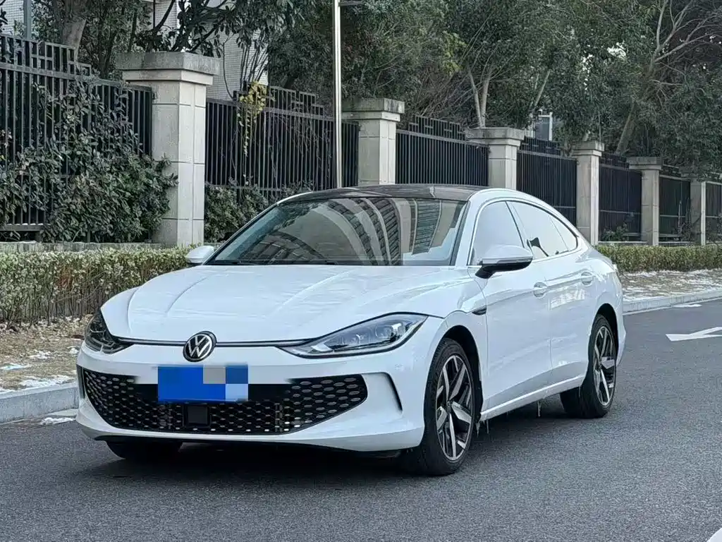 VOLKSWAGEN LINGDU