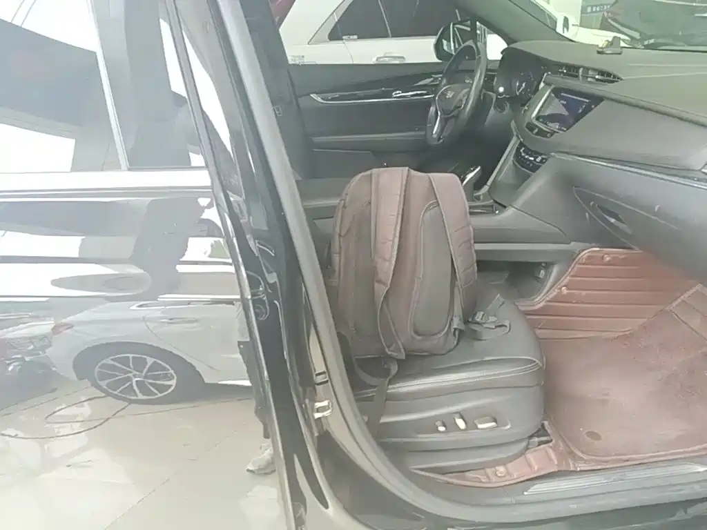 Cadillac XT5 — миниатюра 25