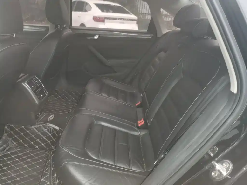 Volkswagen Passat — миниатюра 17