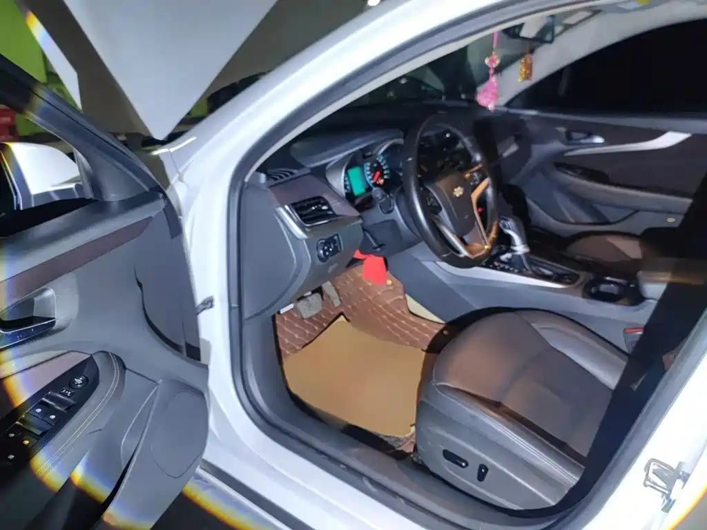 Chevrolet Malibu — миниатюра 14