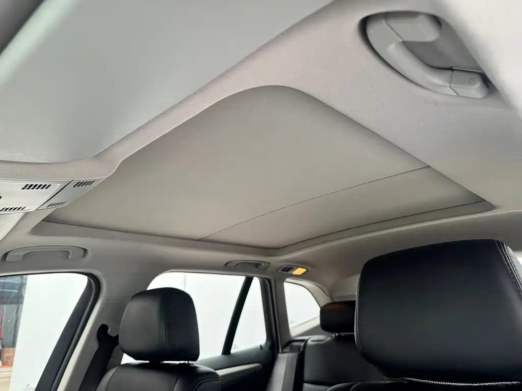BMW X1 — миниатюра 20