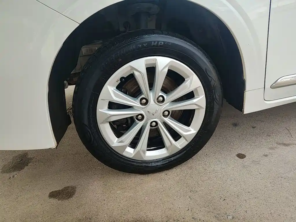 Wuling Jiachen — миниатюра 23