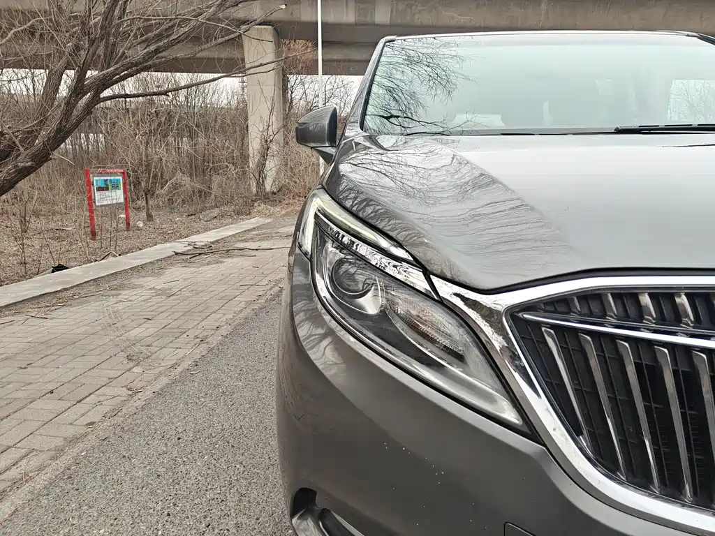 Buick GL8 2017 ES 28T Comfort V