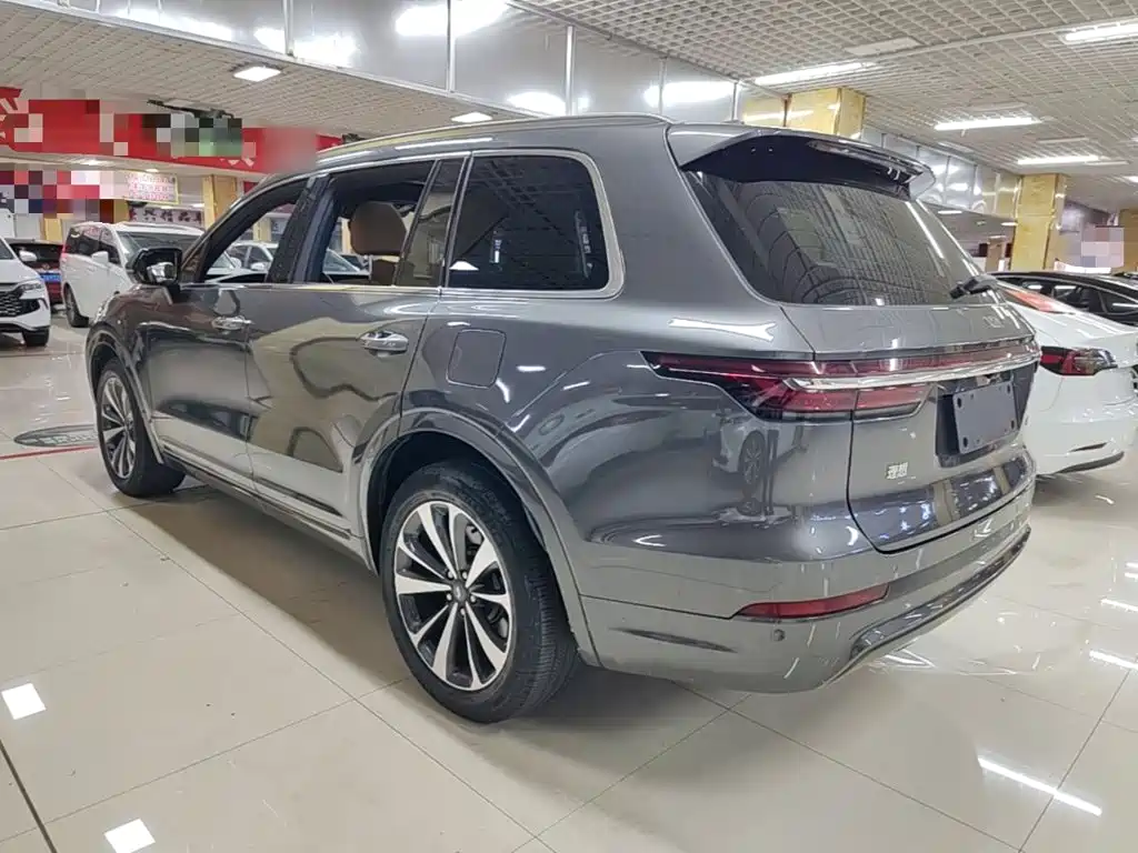 Li Auto Li ONE — миниатюра 5