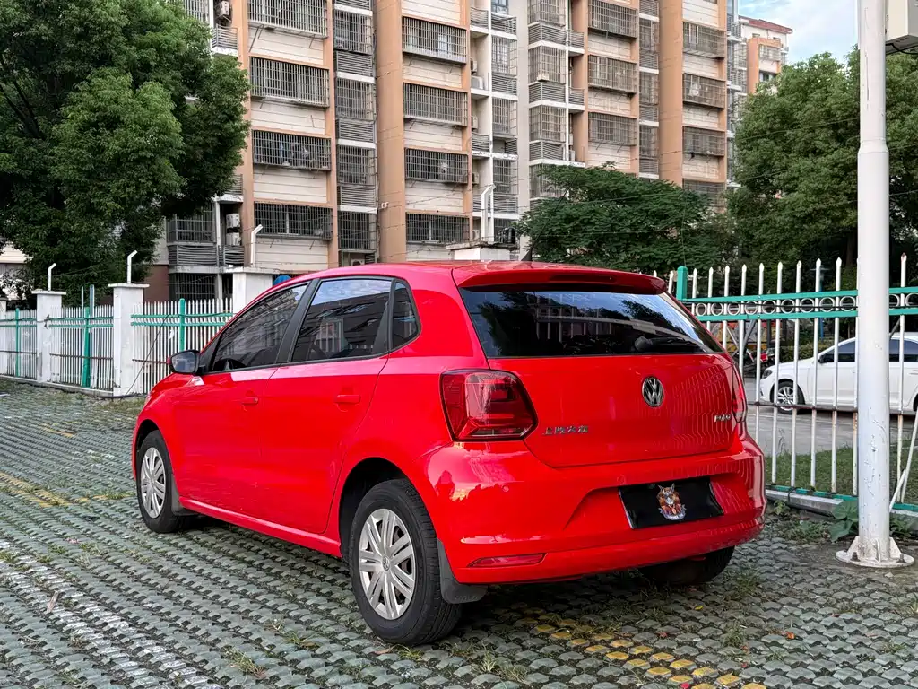 Volkswagen Polo — миниатюра 4