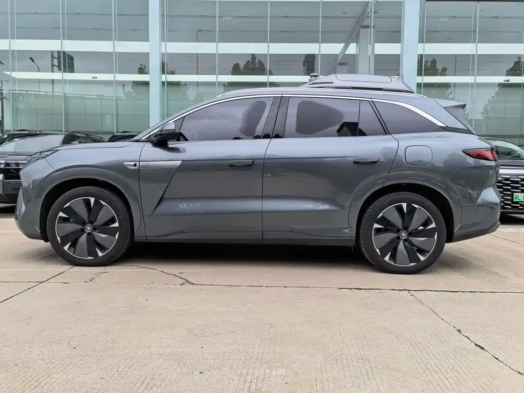 BYD Tang L — миниатюра 3
