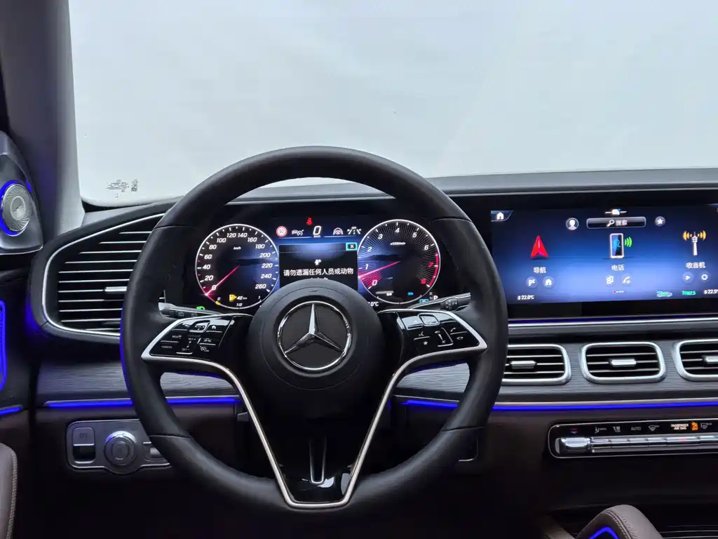 Mercedes-Benz GLE (Import) — миниатюра 15