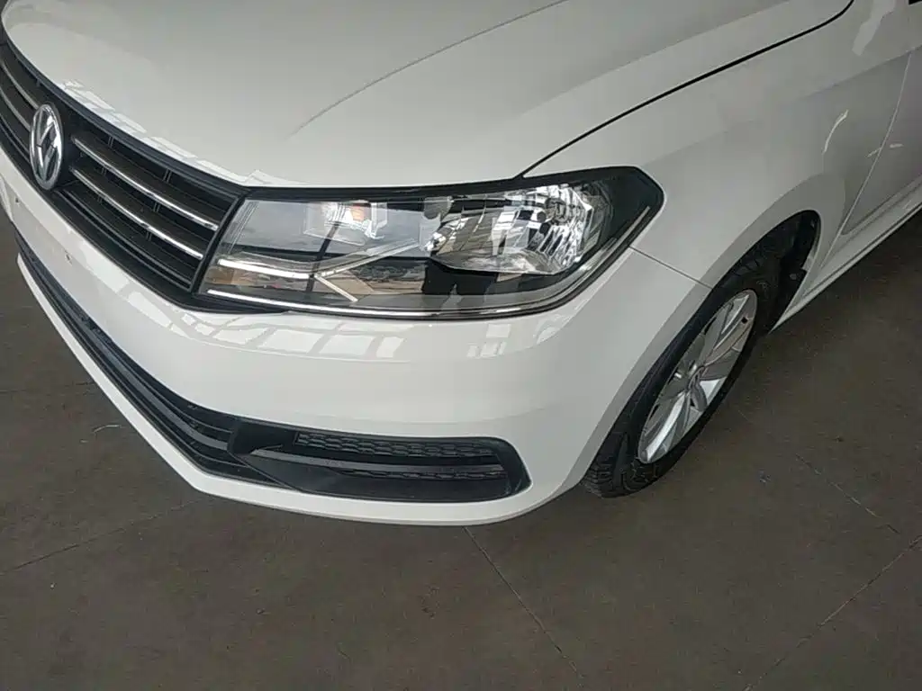 Volkswagen Santana — миниатюра 24