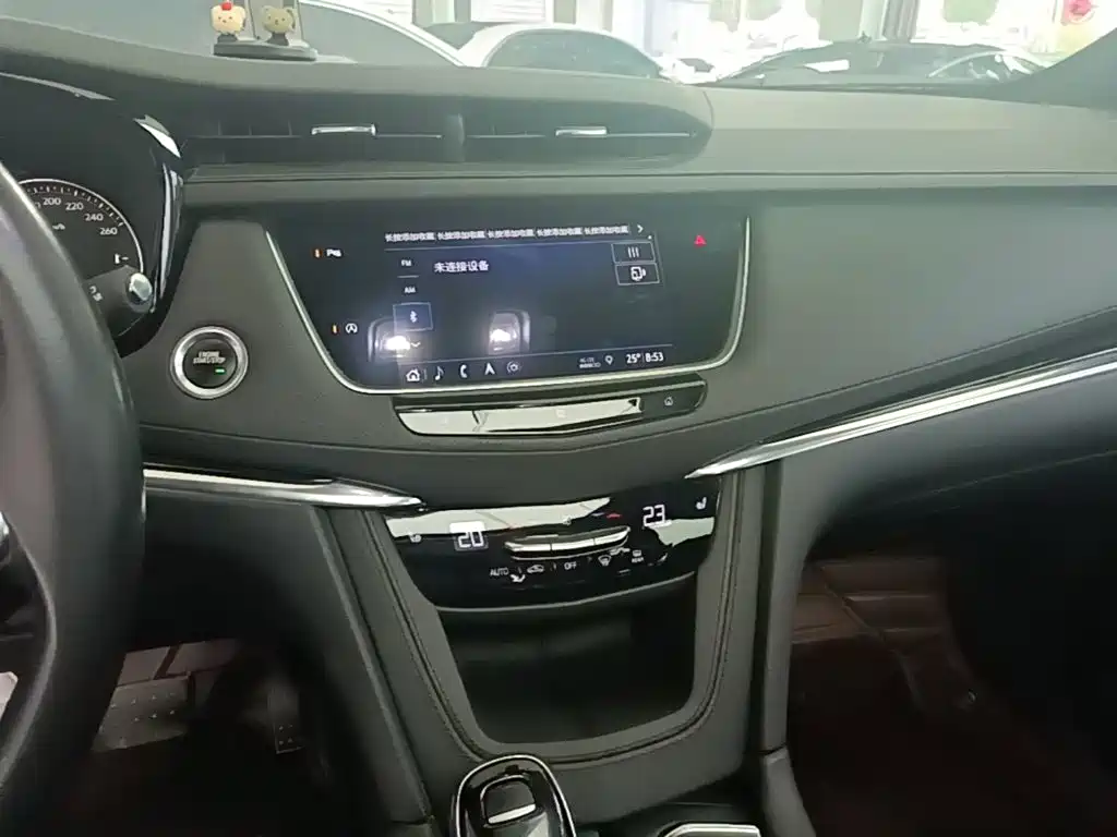 Cadillac XT5 — миниатюра 13