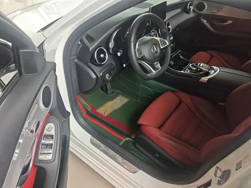 Mercedes-Benz C-Class — миниатюра 16