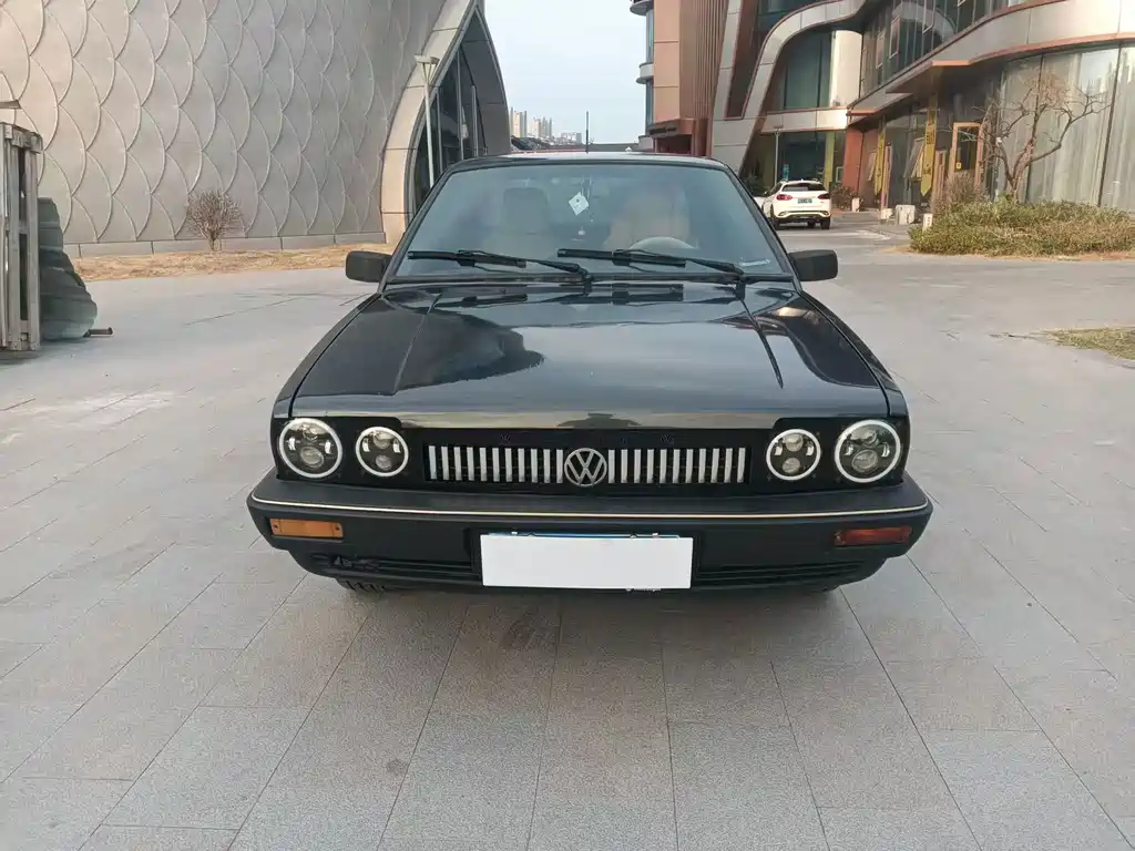 Volkswagen Santana Classic — миниатюра 2