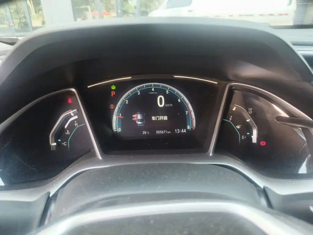 Honda Civic — миниатюра 8