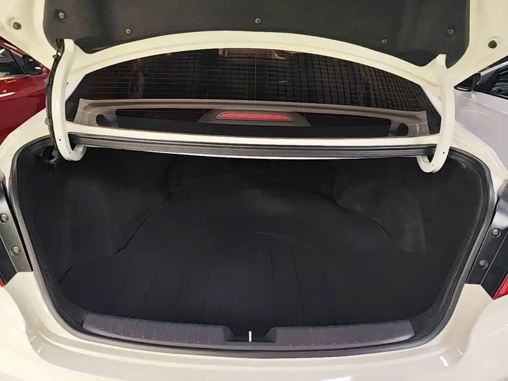 Hyundai Mistra — миниатюра 19