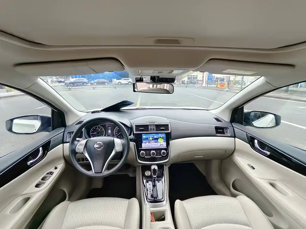 Nissan Tiida 2019 1.6L CVT VI
