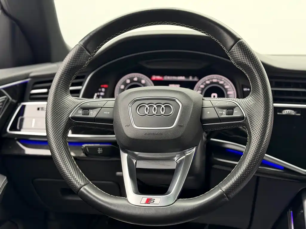Audi Q8 — миниатюра 14