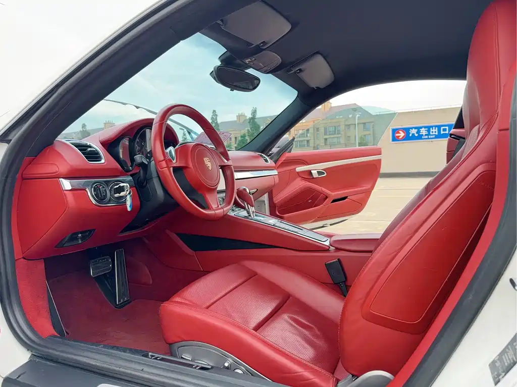 Porsche Cayman 2013 Cayman 2.7L