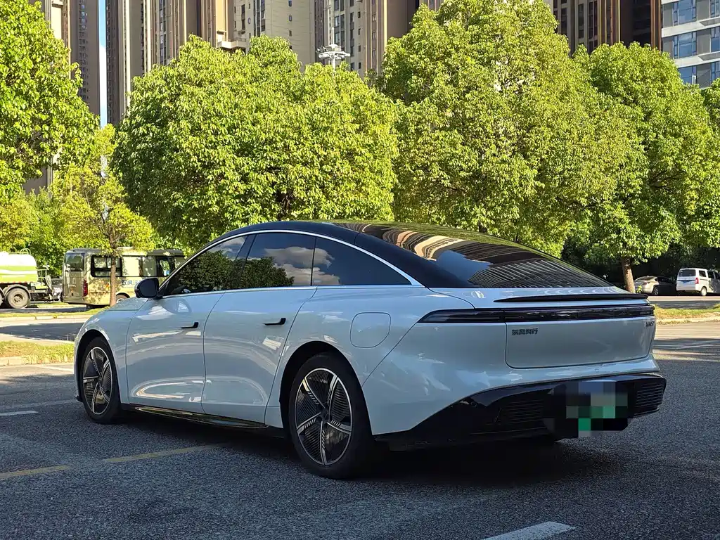 Fengxing Xinghai S7 — миниатюра 6