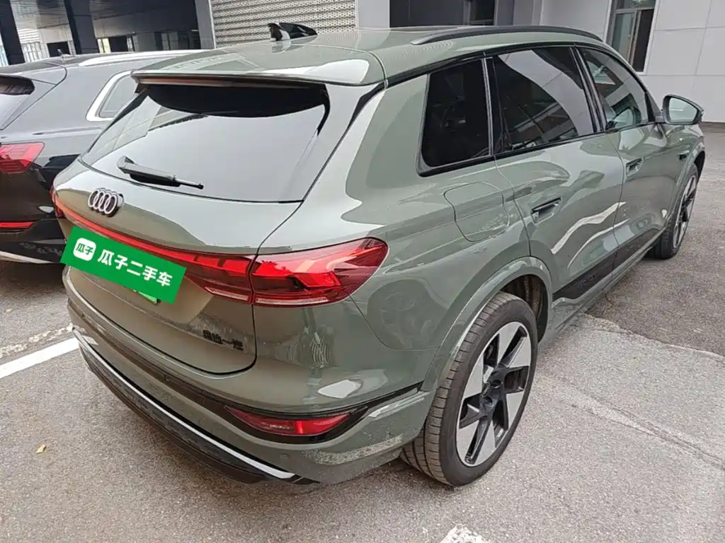 Audi Q6L e-tron — миниатюра 7