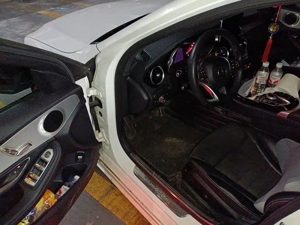 Mercedes-Benz C-Class — миниатюра 14